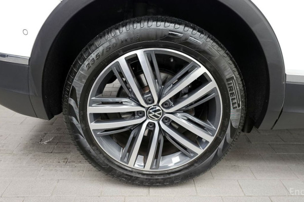 2023 Volkswagen Tiguan с пробегом 28 032 км