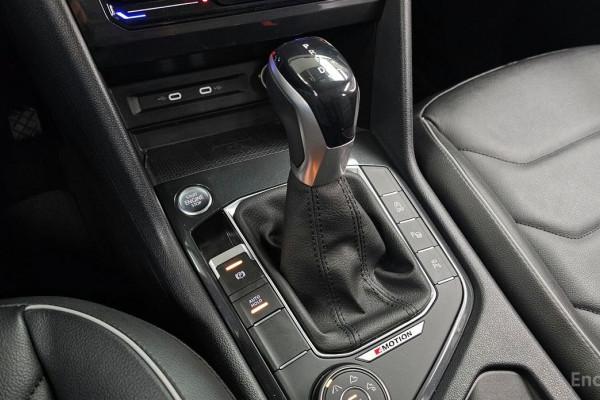 2023 Volkswagen Tiguan с пробегом 28 032 км