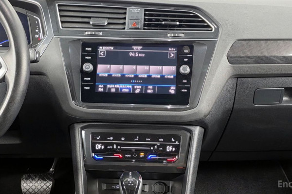 2022 Volkswagen Tiguan с пробегом 42 395 км