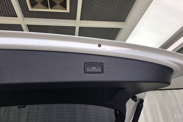 2022 Volkswagen Tiguan с пробегом 42 395 км