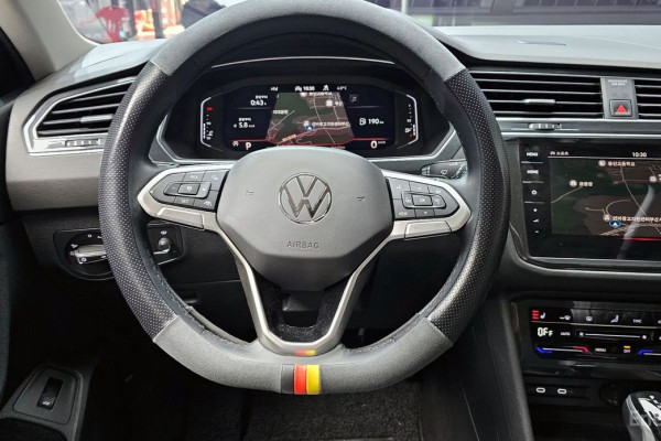 2022 Volkswagen Tiguan с пробегом 34 640 км