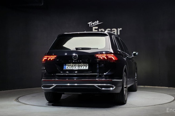 2022 Volkswagen Tiguan с пробегом 47 081 км