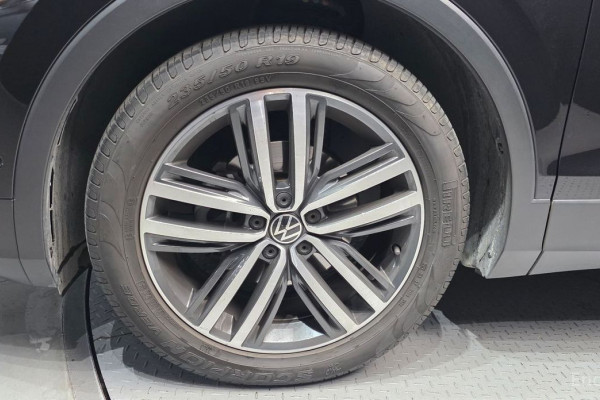 2022 Volkswagen Tiguan с пробегом 47 081 км