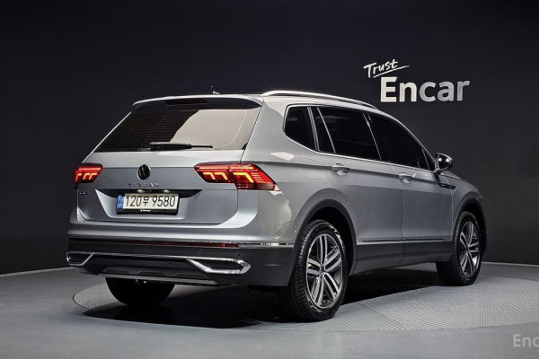 2022 Volkswagen Tiguan с пробегом 23 832 км