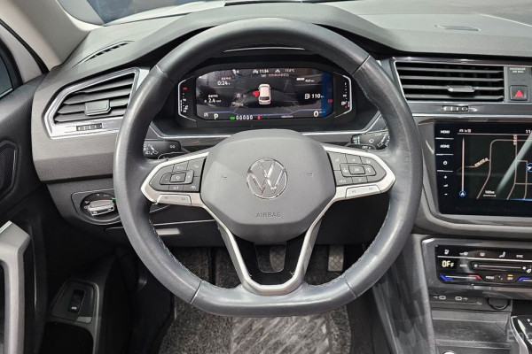 2023 Volkswagen Tiguan с пробегом 48 645 км