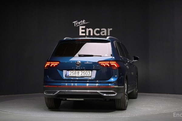 2024 Volkswagen Tiguan с пробегом 32 207 км