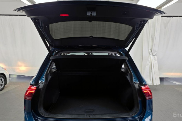 2024 Volkswagen Tiguan с пробегом 32 207 км