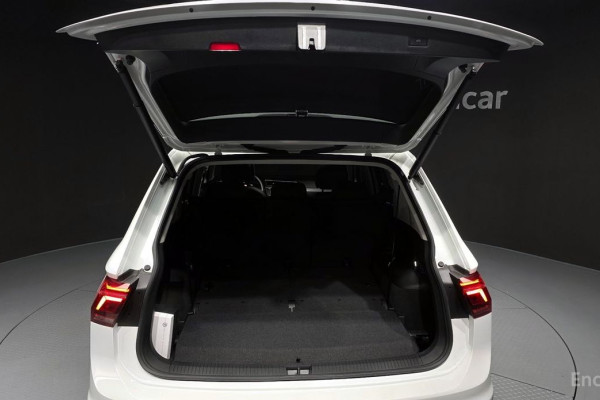 2024 Volkswagen Tiguan с пробегом 20 049 км