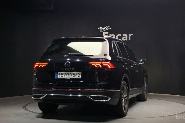 2023 Volkswagen Tiguan с пробегом 28 317 км