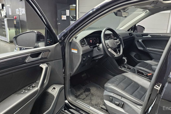 2023 Volkswagen Tiguan с пробегом 28 317 км