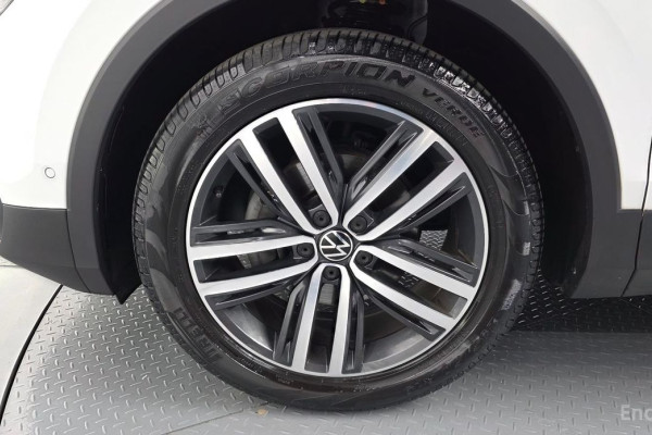 2021 Volkswagen Tiguan с пробегом 76 554 км