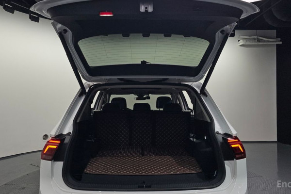 2023 Volkswagen Tiguan с пробегом 81 907 км