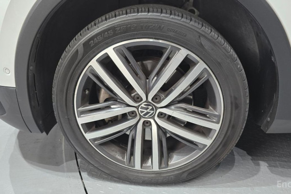 2023 Volkswagen Tiguan с пробегом 38 846 км