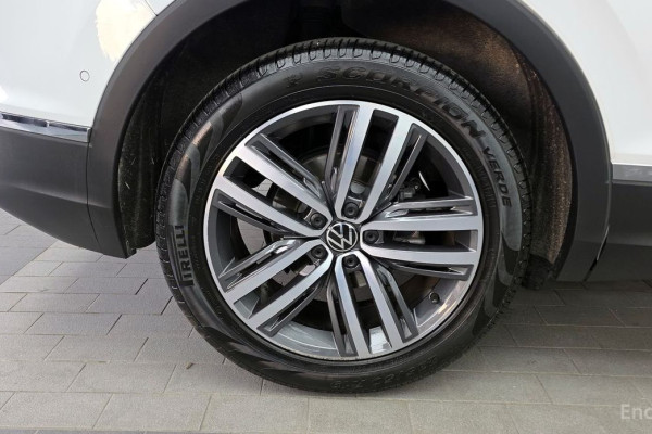 2021 Volkswagen Tiguan с пробегом 27 313 км