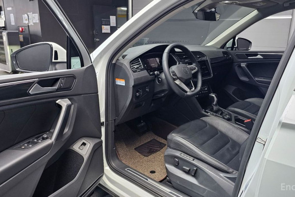 2021 Volkswagen Tiguan с пробегом 42 430 км