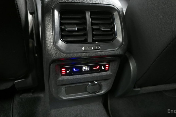 2022 Volkswagen Tiguan с пробегом 38 035 км