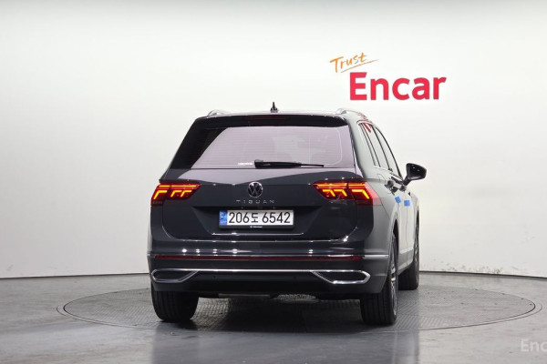 2022 Volkswagen Tiguan с пробегом 49 400 км