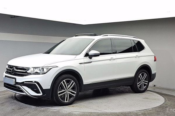 2023 Volkswagen Tiguan с пробегом 28 524 км