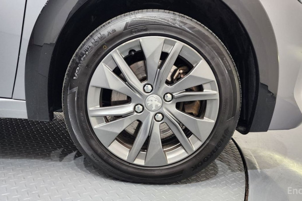 2022 Peugeot 208 с пробегом 77 641 км