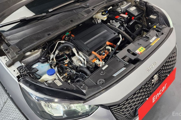 2022 Peugeot 208 с пробегом 77 641 км