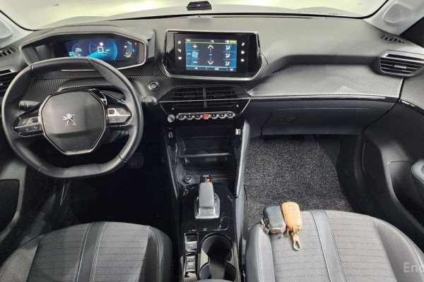 2022 Peugeot 208 с пробегом 77 641 км