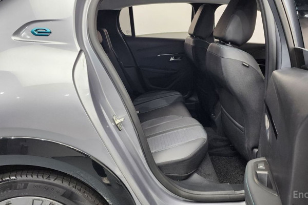 2022 Peugeot 208 с пробегом 77 641 км