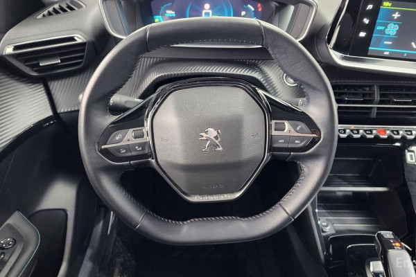 2022 Peugeot 208 с пробегом 77 641 км