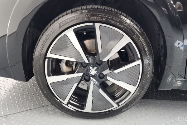 2022 Peugeot 208 с пробегом 43 897 км