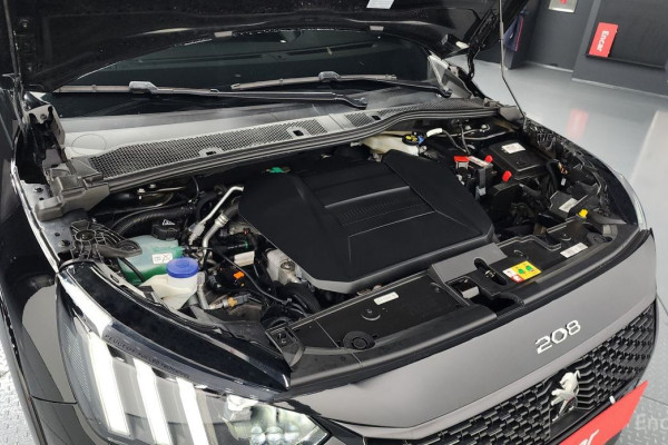 2022 Peugeot 208 с пробегом 43 897 км