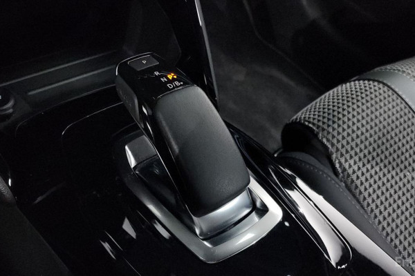 2022 Peugeot 208 с пробегом 43 897 км