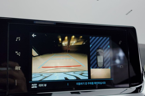 2022 Peugeot 208 с пробегом 43 897 км