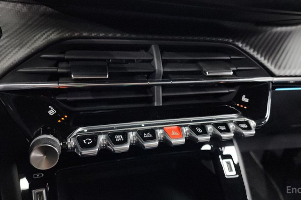 2022 Peugeot 208 с пробегом 43 897 км