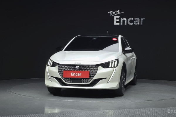 2020 Peugeot 208 с пробегом 123 414 км