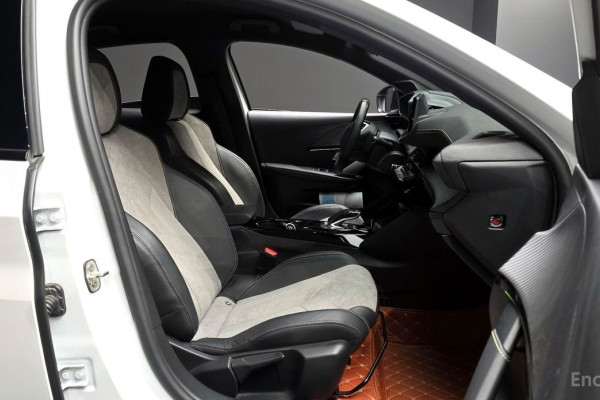 2020 Peugeot 208 с пробегом 123 414 км