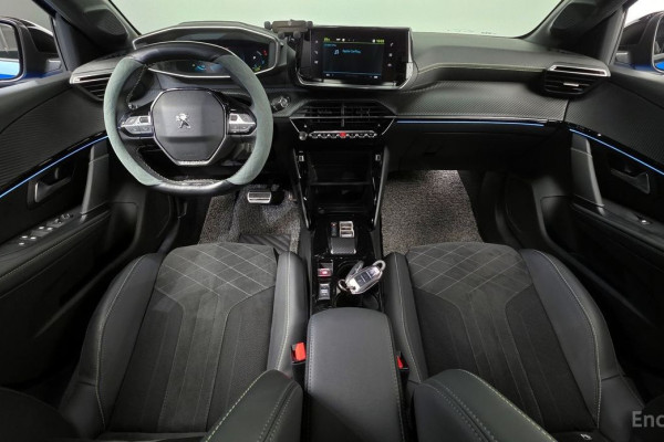 2023 Peugeot 208 с пробегом 43 006 км