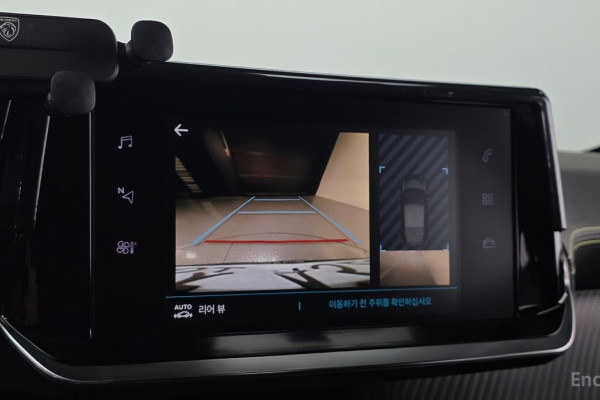 2023 Peugeot 208 с пробегом 43 006 км