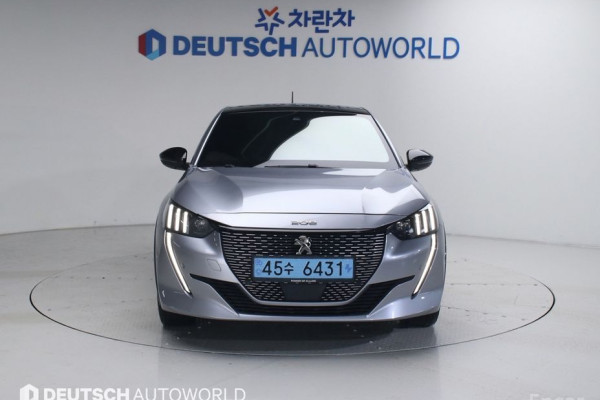 2023 Peugeot 208 с пробегом 36 671 км