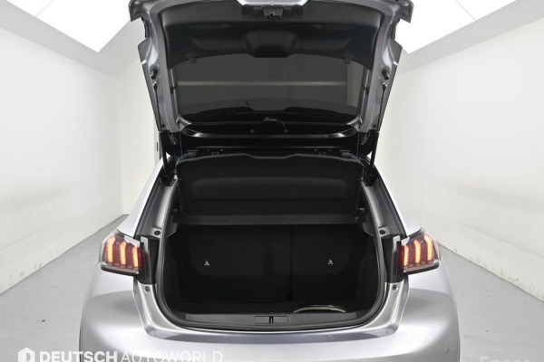 2023 Peugeot 208 с пробегом 36 671 км