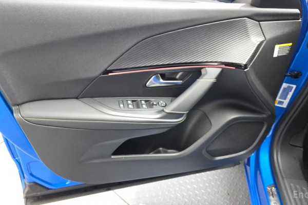 2022 Peugeot 2008 с пробегом 54 704 км