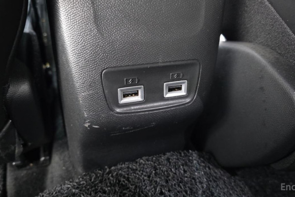 2022 Peugeot 2008 с пробегом 54 704 км