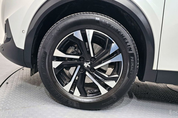 2021 Peugeot 2008 с пробегом 34 251 км