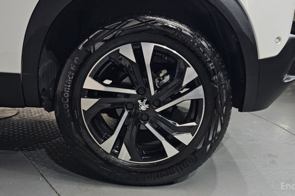 2023 Peugeot 2008 с пробегом 38 298 км