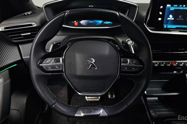 2023 Peugeot 2008 с пробегом 38 298 км