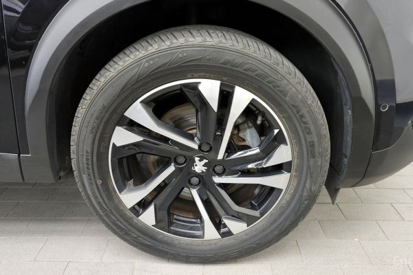 2021 Peugeot 2008 с пробегом 122 500 км