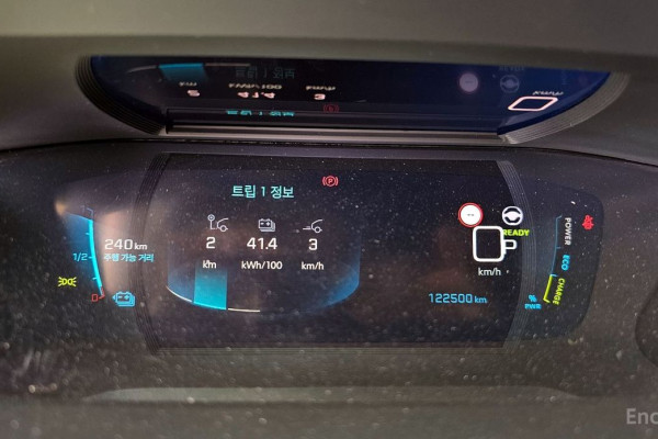 2021 Peugeot 2008 с пробегом 122 500 км