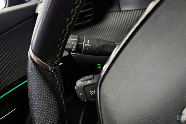 2021 Peugeot 2008 с пробегом 122 500 км