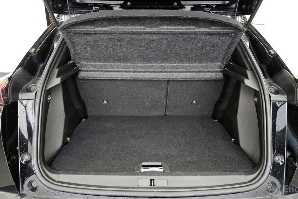 2021 Peugeot 2008 с пробегом 122 500 км