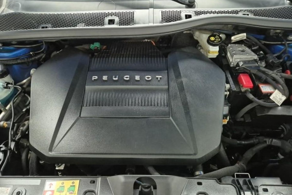 2022 Peugeot 2008 с пробегом 81 956 км