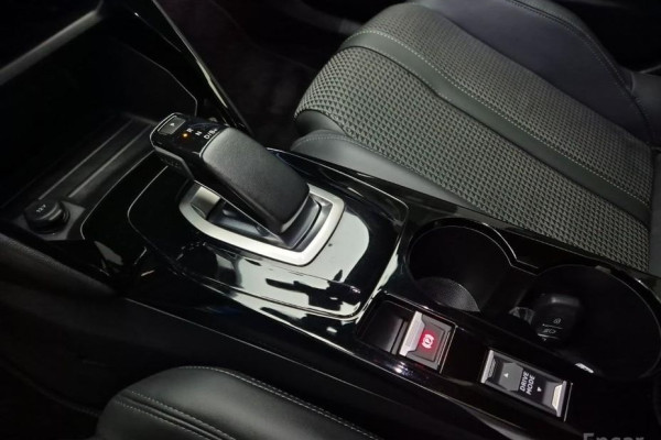 2022 Peugeot 2008 с пробегом 81 956 км