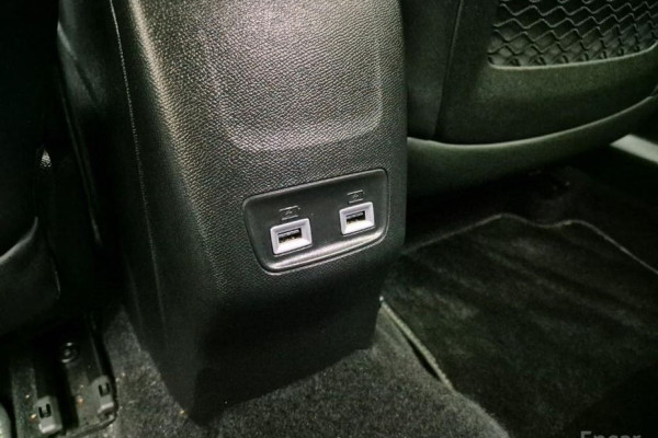 2022 Peugeot 2008 с пробегом 81 956 км